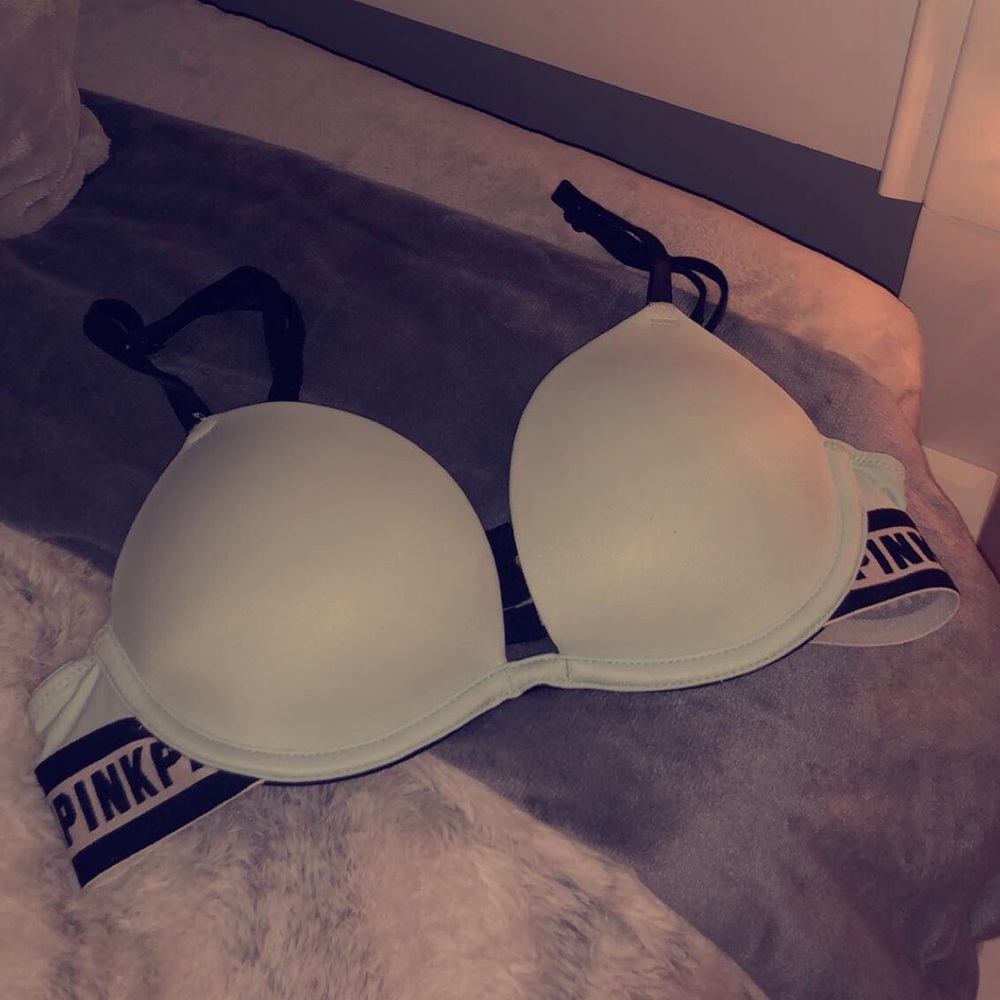 Pink push up bra (Victoria Secret)